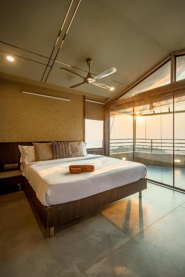 Saffronstays Heavone Trio, Lonavala Εξωτερικό φωτογραφία